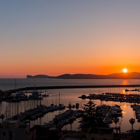 Hotel Catalunya Alghero Luaran gambar
