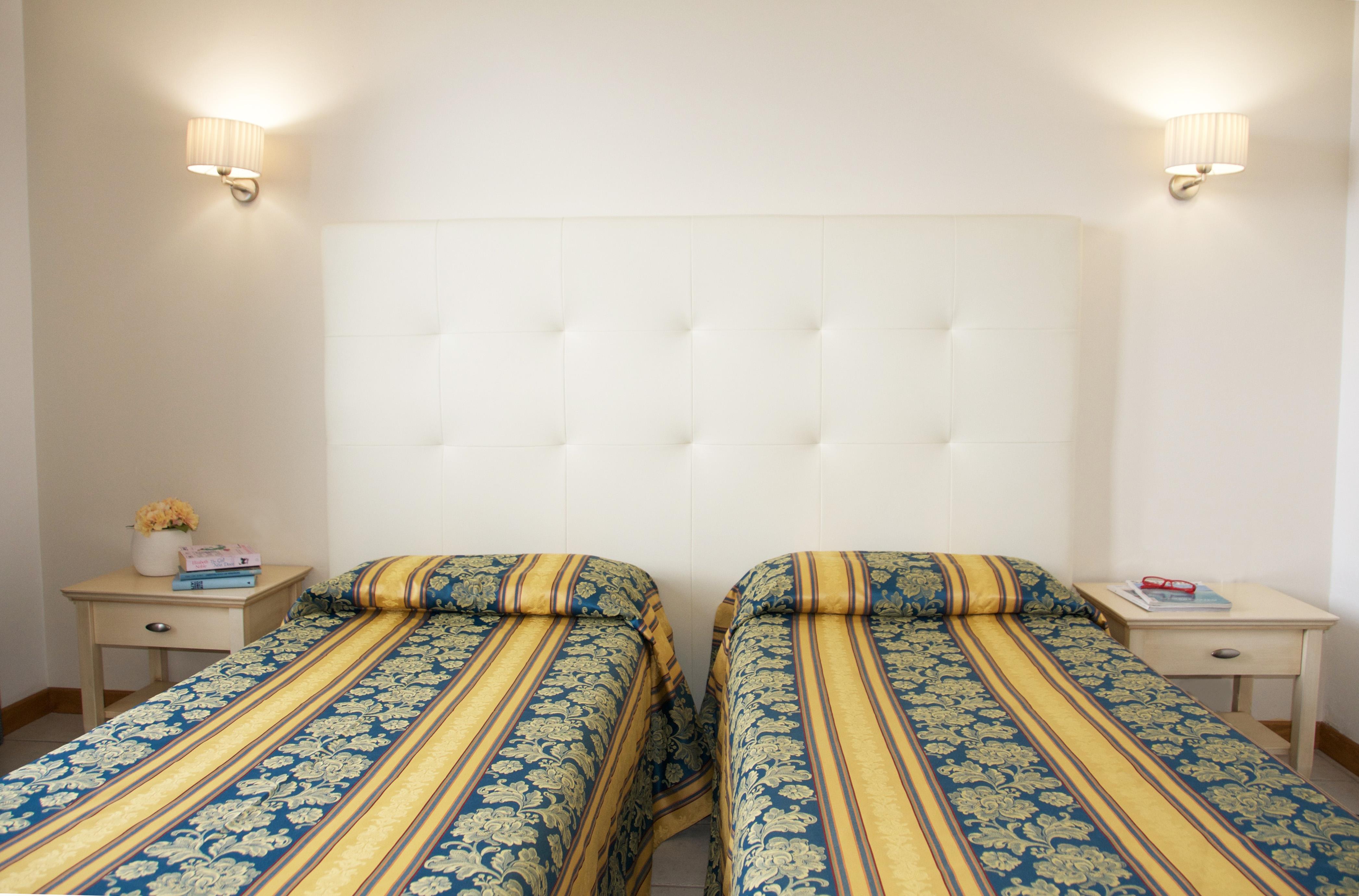 Hotel Catalunya Alghero Luaran gambar