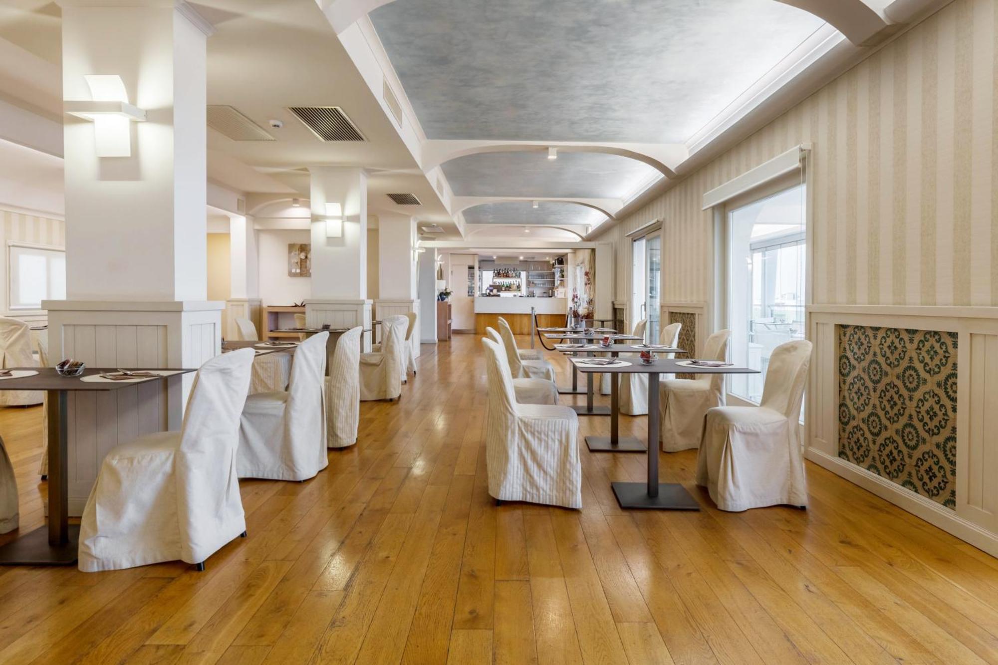 Hotel Catalunya Alghero Luaran gambar