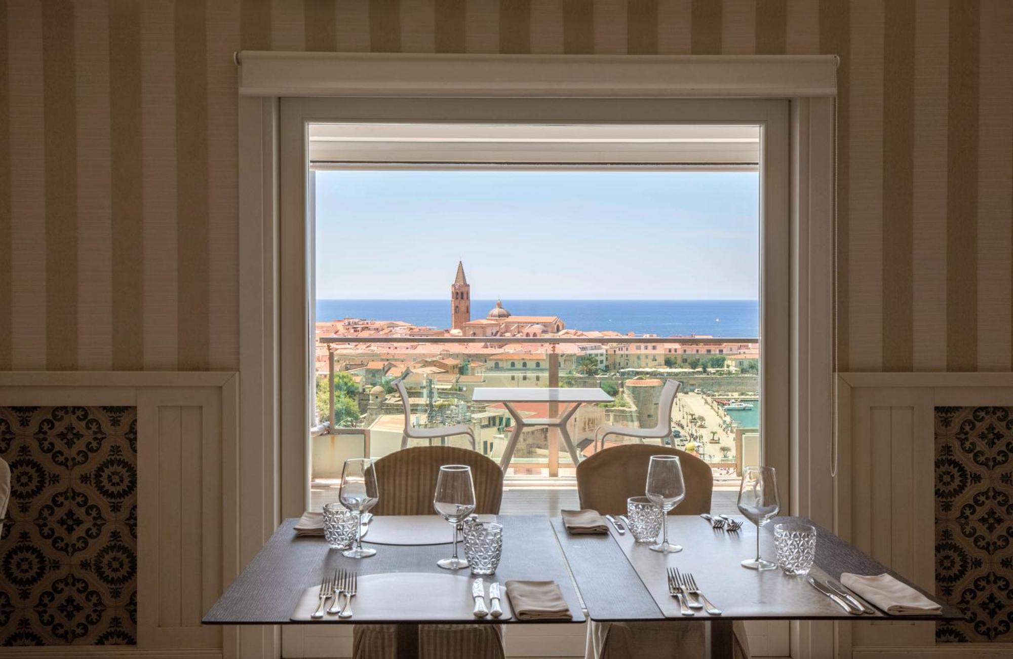 Hotel Catalunya Alghero Luaran gambar